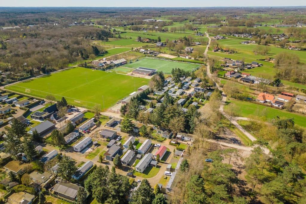 4-Pers. Chalet Met Eigen Parkeerplaats In Veluwe Villa Putten Buitenkant foto